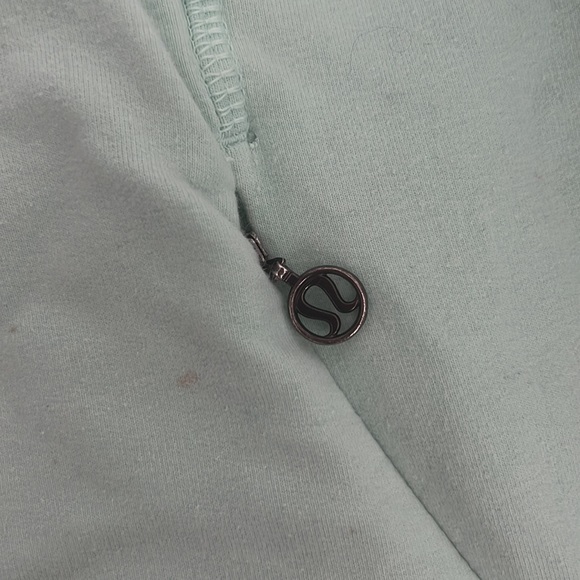 Lululemon Rest Day Pullover - Picture 2 of 4